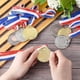 thumbnail image 3 of Medallas de premio de oro, plata y bronce, 12 piezas, 3 colores, medallas deportivas, medallas de ganador, oro, plata y bronce con cinta para el cuello, 3 of 7