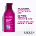 thumbnail image 3 of Champú Redken Color Extend Magnetics para cabello teñido, 3 of 5