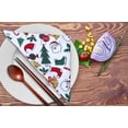 thumbnail image 2 of Juego de 12 servilletas de tela Urban Villa con estampado navideño, algodón, 2 of 8