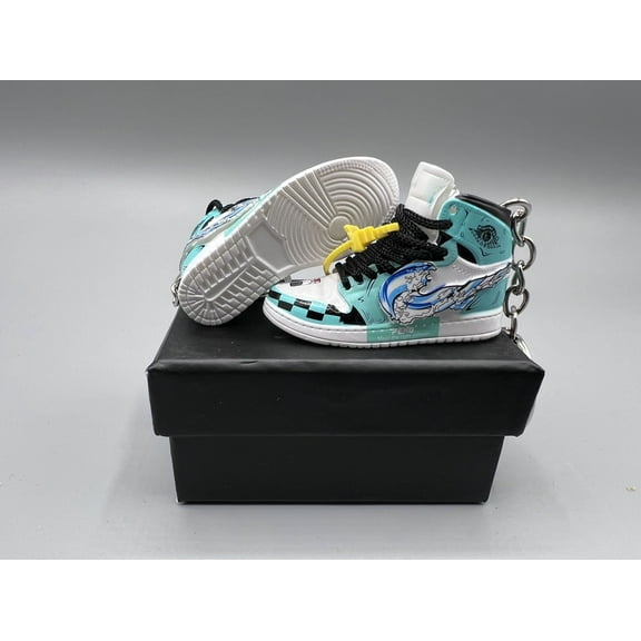 Air Jordan 3D Mini Sneaker Keychain, Basketball Sneaker Collectible A Pair With Box