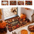 thumbnail image 1 of Alfombra decorativa de 40x60cm con diseño de calabazas y hojas de arce otoñales para Acción de Gracias. Ideal para baño, cocina, porche o entrada. Diseño de t NCHKUN, 1 of 8