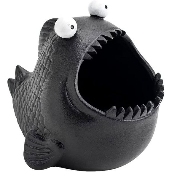 Ceramic Ashtray Piranha Fish Figurine Fish Statue Cigarettes Smoking Ashtray Candy Dish for Home Party Car Dashboard Decoration