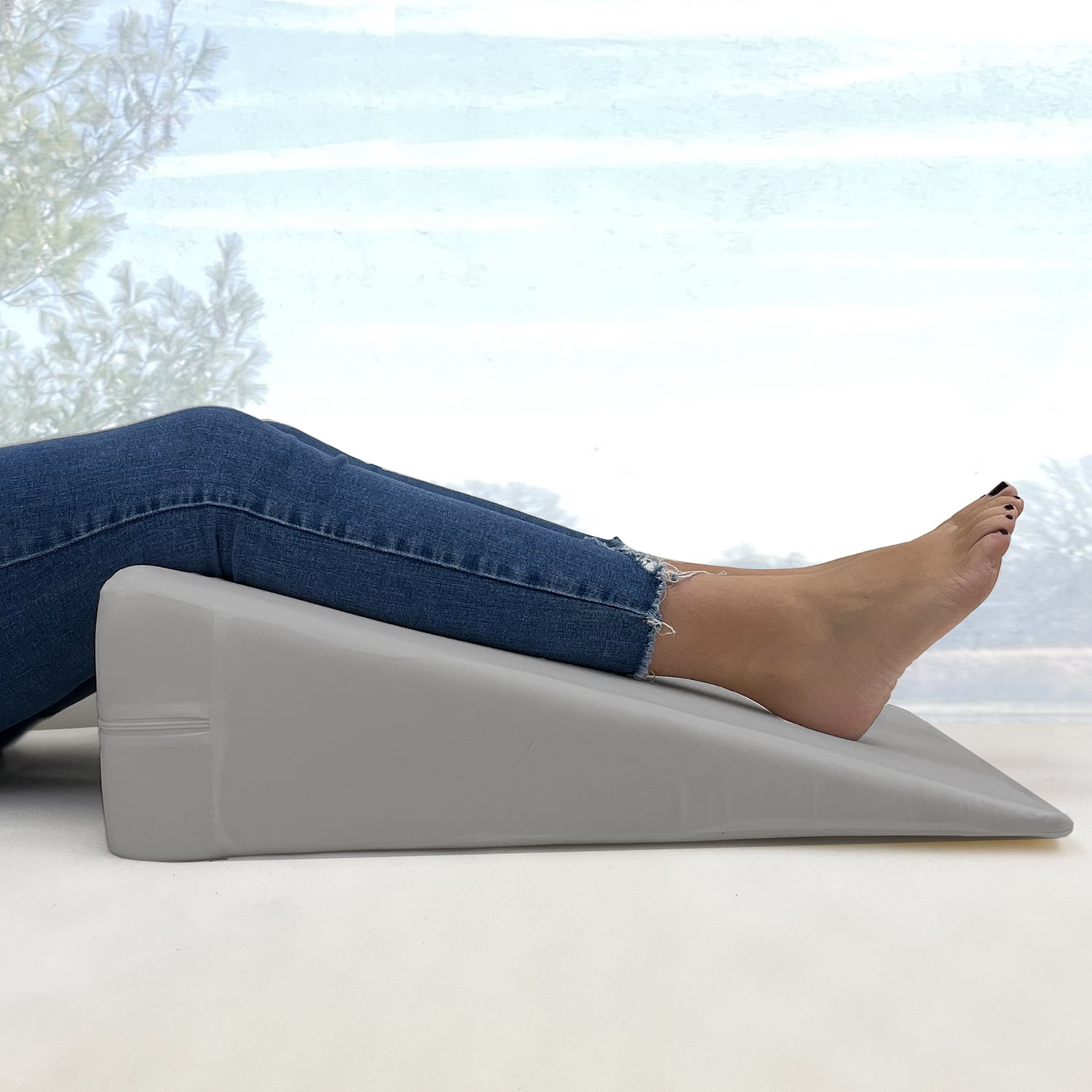 Fun Pillow® Wedge with Memory Foam Top Layer, Owl Gray