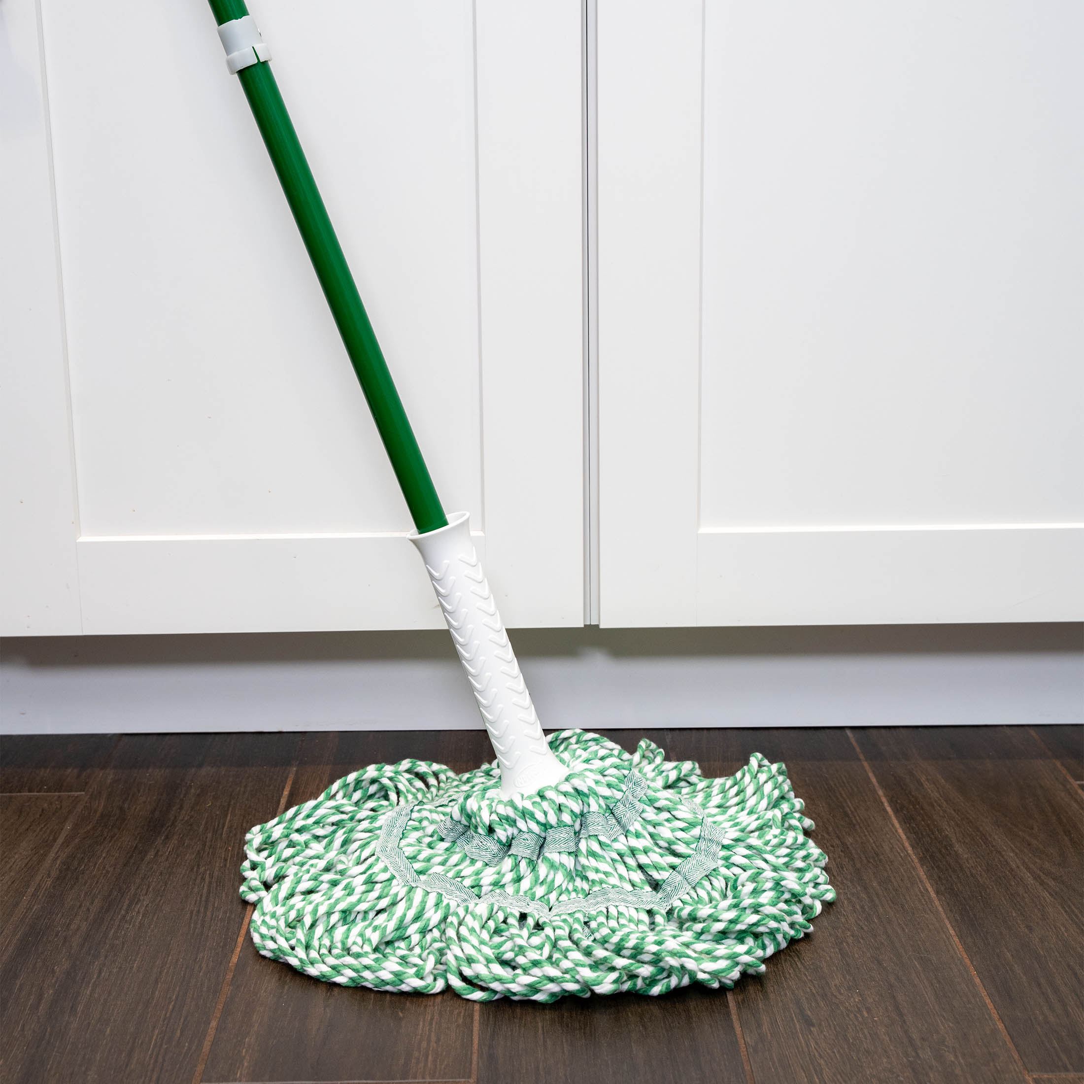 Libman Tornado Twist Mop with Cotton Blend Head, Green/White photo 2