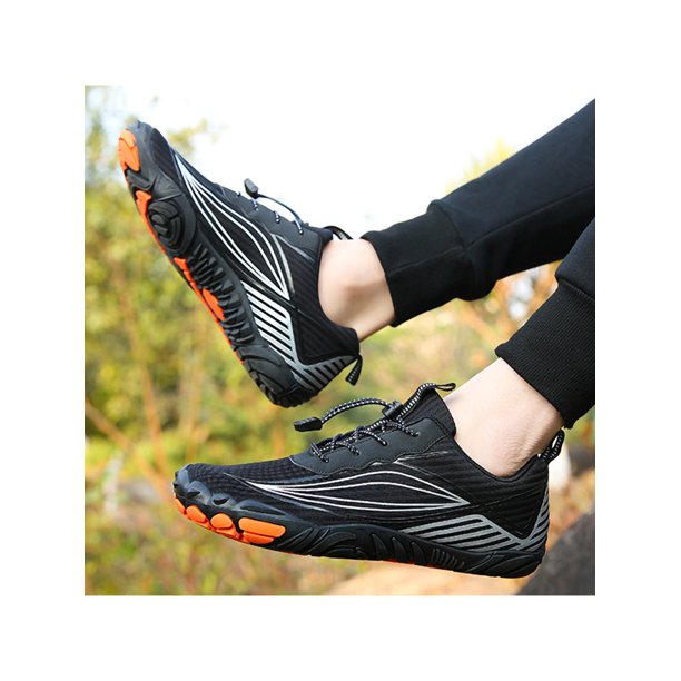 wide toe non slip shoes