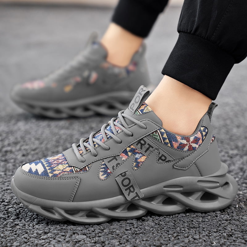 Korean style trendy thick soled shoes, fashionable and versatile, outdoor hiking shoes, travel shoes.