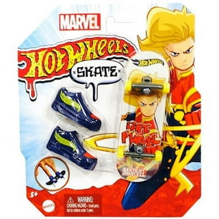 Hot Wheels Skate Marvel Iron Man Finger Skateboard