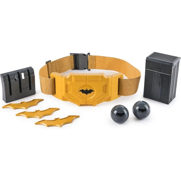 Spin Master Batman, Gear-Up Utility Belt, Batarangs and Smoke Pellets Super Hero Costume Accessories, Kids Roleplay Toys for Boys and Girls Ages 4 