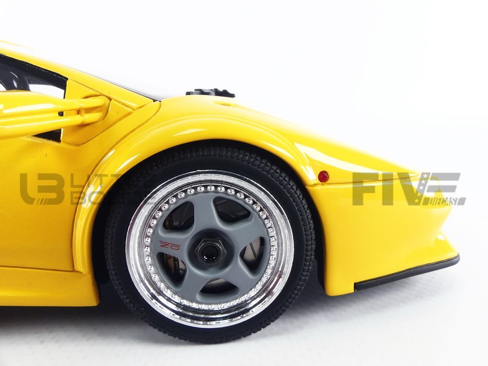Lamborghini Diablo Jota Corsa Yellow (1995) GT322 - 1/18 - GT Spirit