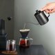 thumbnail image 4 of Kettle de cuello de cisne de peto por goteo Kettle Esturdy Cocina Aparato de agua Contenedor de agua Handheld Cafe Pots para el restaurante Home Bar El restaurante usa negro Jumpingount HA011209-01B, 4 of 7