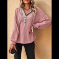 thumbnail image 4 of Sudadera con Capucha y Cordón de Color para Mujer, Cuello en V, Botones Delanteros, Suelta, Informal, de Larga, para Vacaciones de Otoño Rosa M, 4 of 10