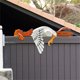 thumbnail image 5 of Wmhnj Decoracin para cerca exterior: Gallo descansando en la barandilla. Figura de PVC pintada a mano y resistente a la intemperie. Ideal para decorar el jardn o el hogar., 5 of 9
