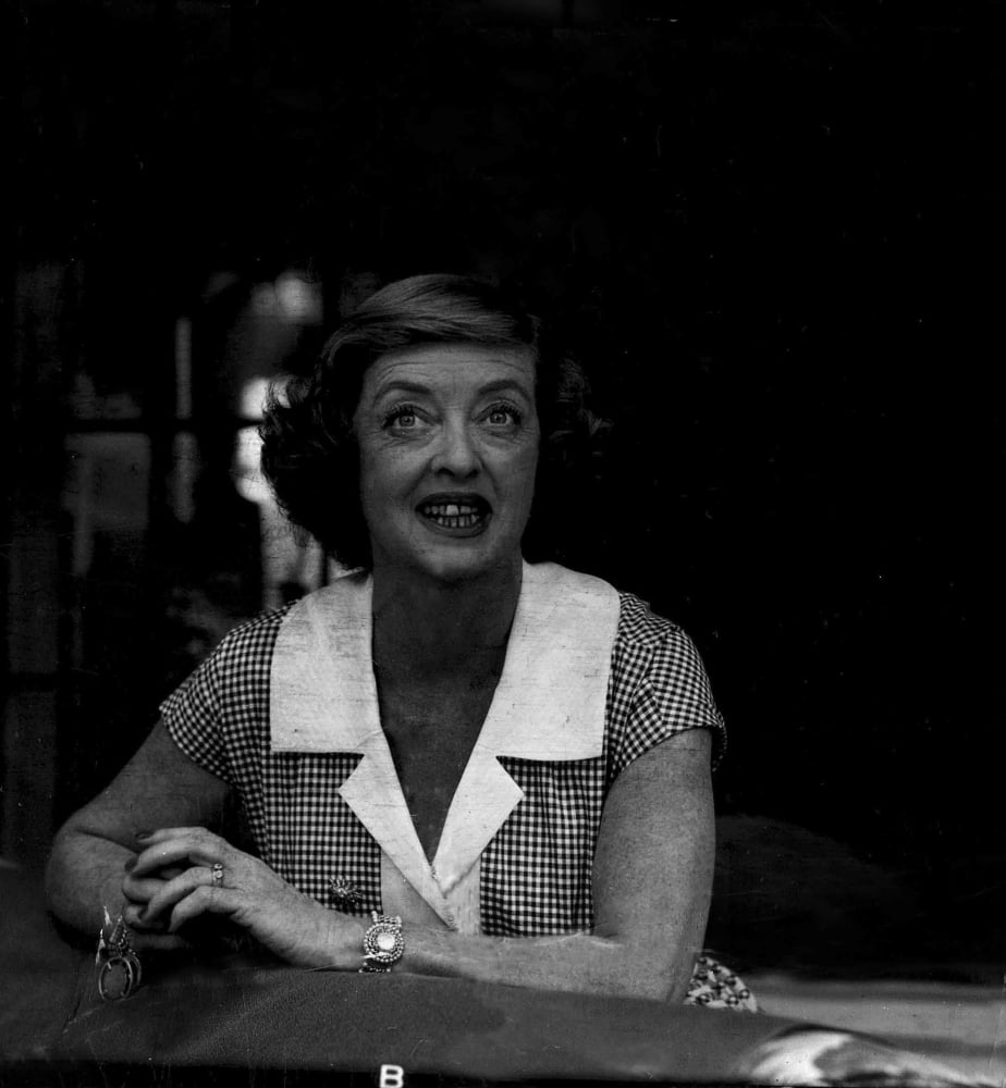 Candid Bette Davis smiling Photo Print (24 x 30) - Walmart.com ...