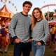 thumbnail image 3 of Camisa de Manga Larga de Ajuste Seco de los Hombres Impresión de Moda Blusa de Suéter de Cuello Redondo para las Mujeres con Costillas de Manga Larga, 3 of 6