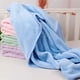 thumbnail image 3 of Toalla de baño de vellón coral, cómoda y absorbente, de secado rápido, grande, para adultos, bebés y niños (azul)., 3 of 6