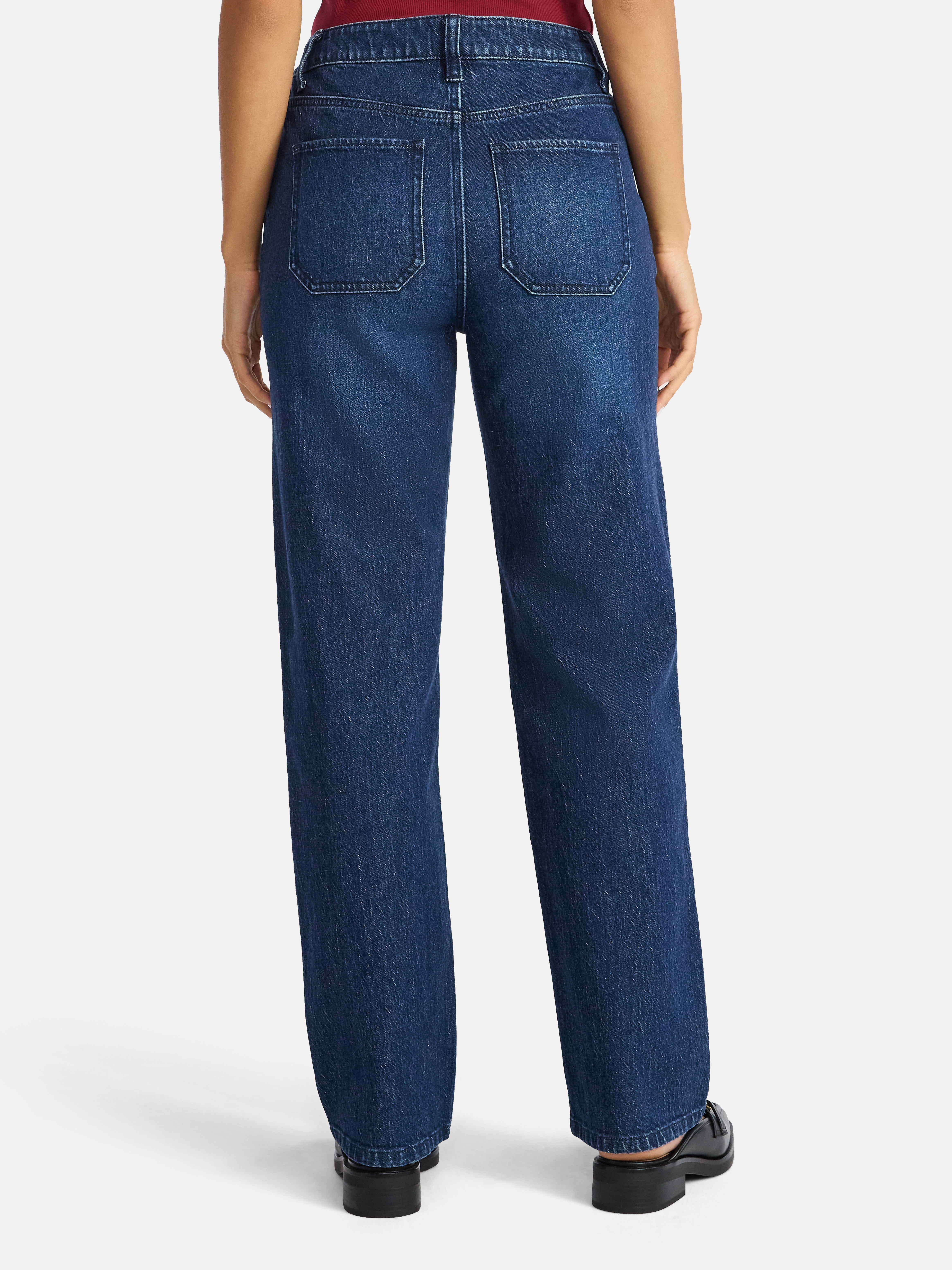 Time and Tru Women's High Rise Straight Jeans with Carpenter Details, 30" Inseam, Sizes 0-20