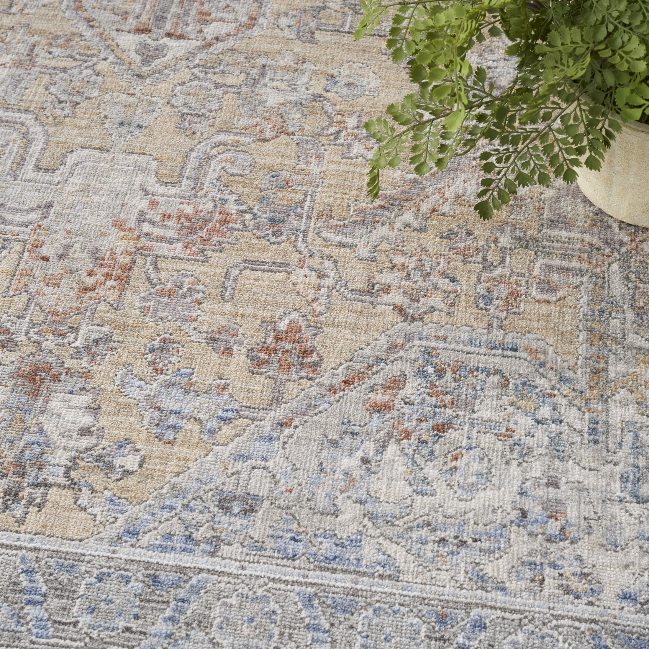 Nourison Elegant Heirlooms 7'10" x 10' Grey Gold Vintage Indoor Rug
