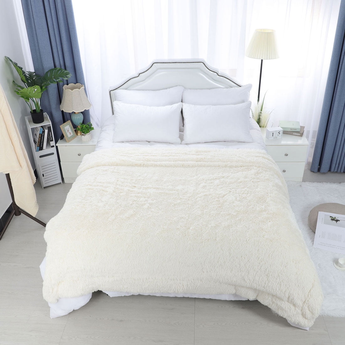 Reversible Shaggy Faux Fur Blanket Full for Bed, 70" x 78", White