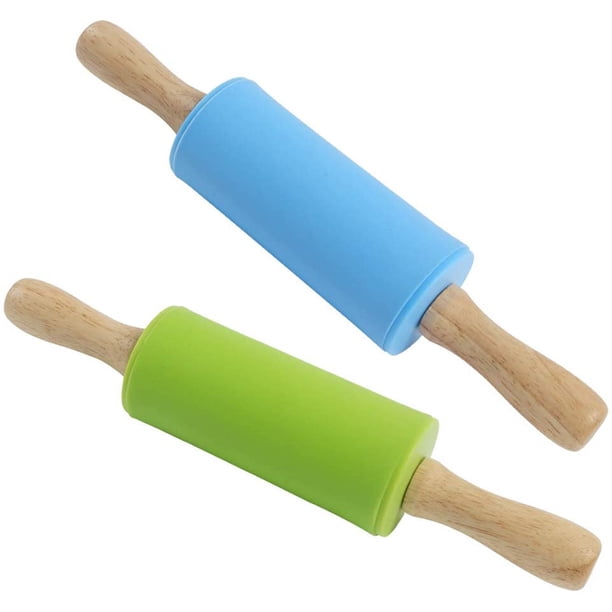 2 rodillos pequeños (verde + azul) con mango de madera.
