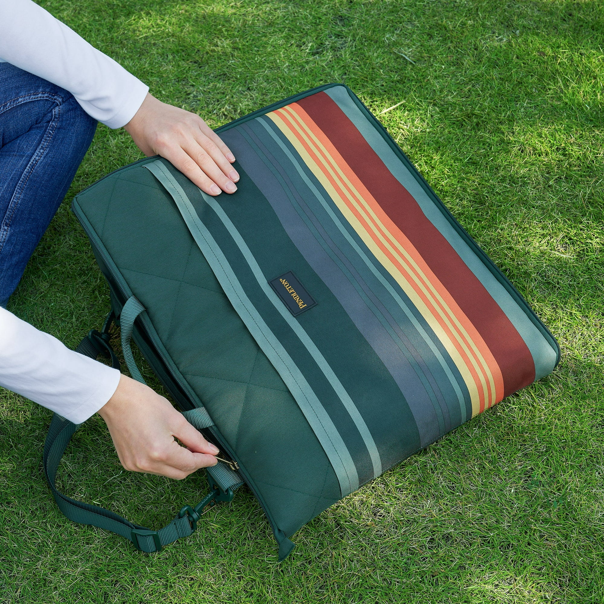 アウトドア寝具 PENDLETON PACKABLE BLANKET MAT Pendleton Outdoor Packable Blanket (Avra Valley), Avra