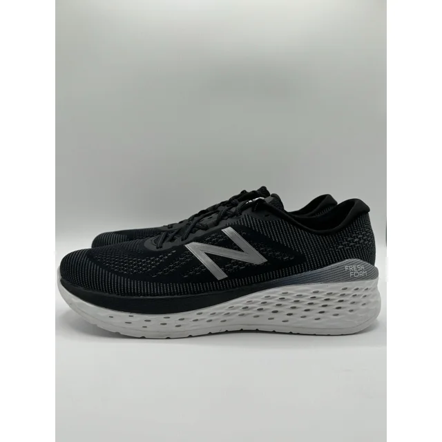 New Balance Men’s Fresh Foam More Size 15 2E (Wide) Black White |MMORBK|