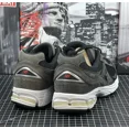thumbnail image 4 of NEW BALANCE 2002R Mens Sz 11 ML2002RB Black/White Shoes NEW, 4 of 6