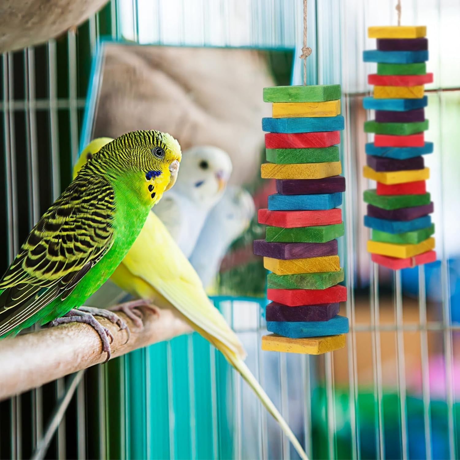 100Pcs Bird Toy Wooden Blocks Parrot Chewing Toys Mini Wood Chips Small Animals Cage Accessories for DIY Playing Chewing
