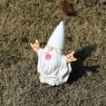 thumbnail image 4 of Ornement de Jardin Type B Gnome Nain Malodorant en Résine, 4 of 12