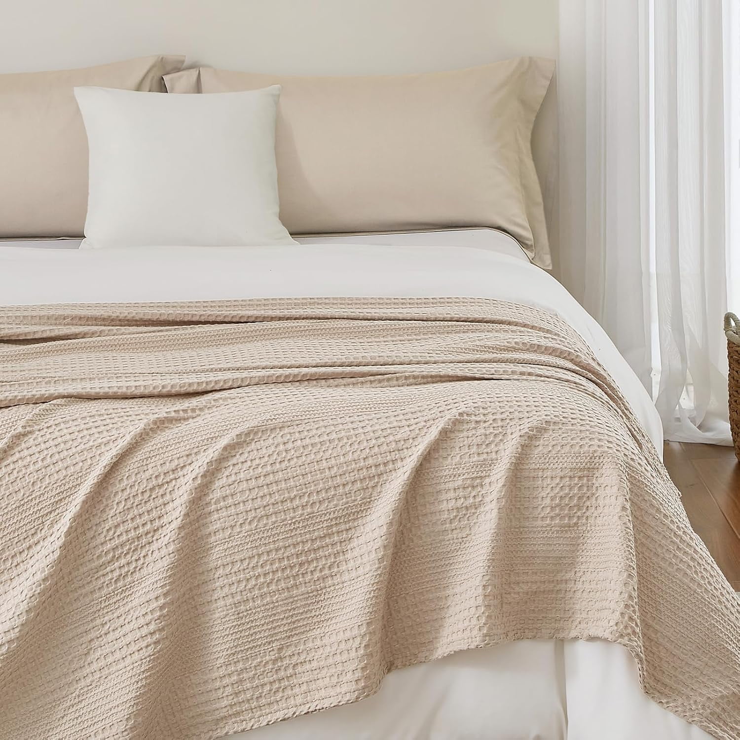 PHF Ultra Soft Waffle Weave Blanket King Size for Bed, Lightweight and Breathable Blanket, Perfect for Hot Sleepers, 104"x 90", Light Tan