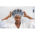 thumbnail image 1 of El gorro de ducha SuperCrownz contiene peinados más grandes, trenzas, rastas, afros o rulos., 1 of 5