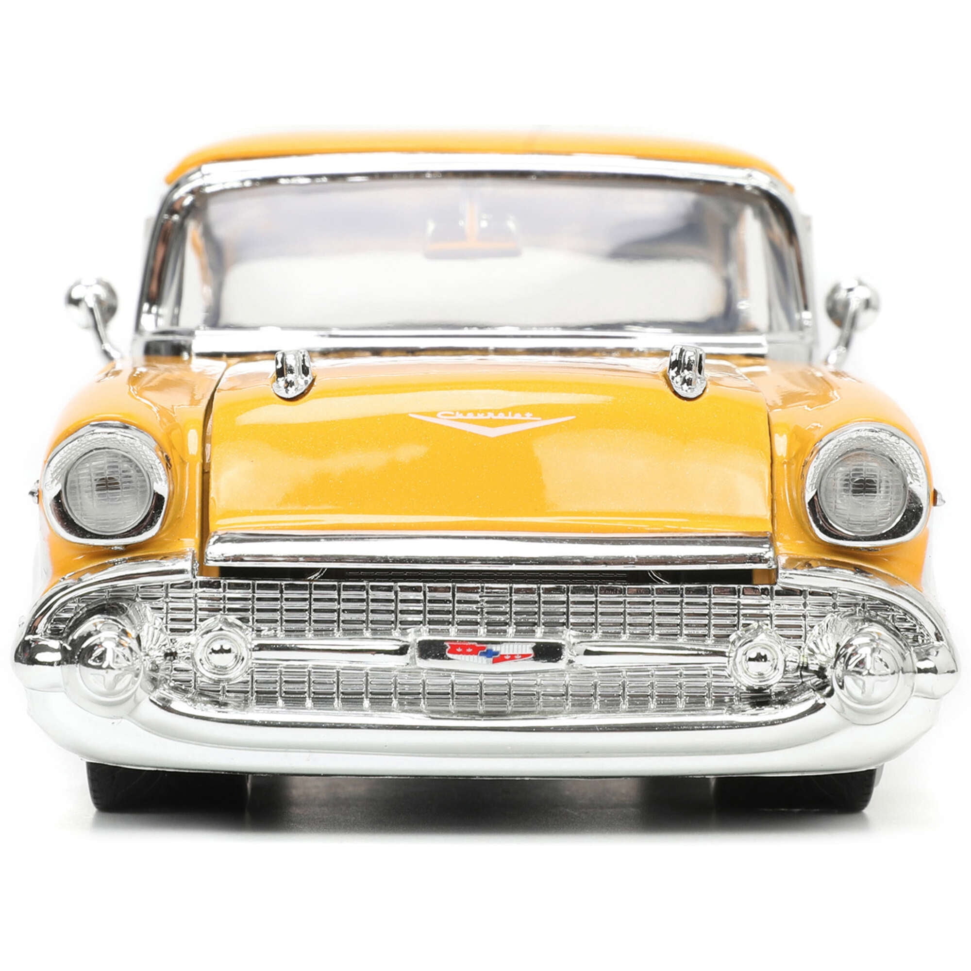 Jada Toys Big Time Muscle 1:24 1957 Chevy Bel-Air Die-cast Car