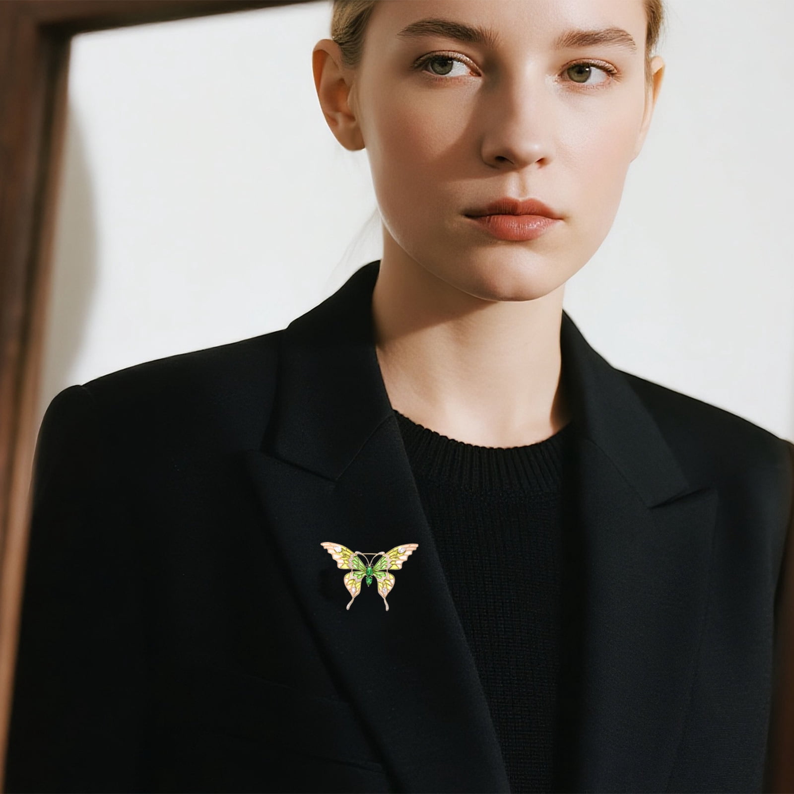 Women’s Green Butterfly Crystal Brooch – Ideal for Holiday, Dancing Party & Ceremony Jewelry