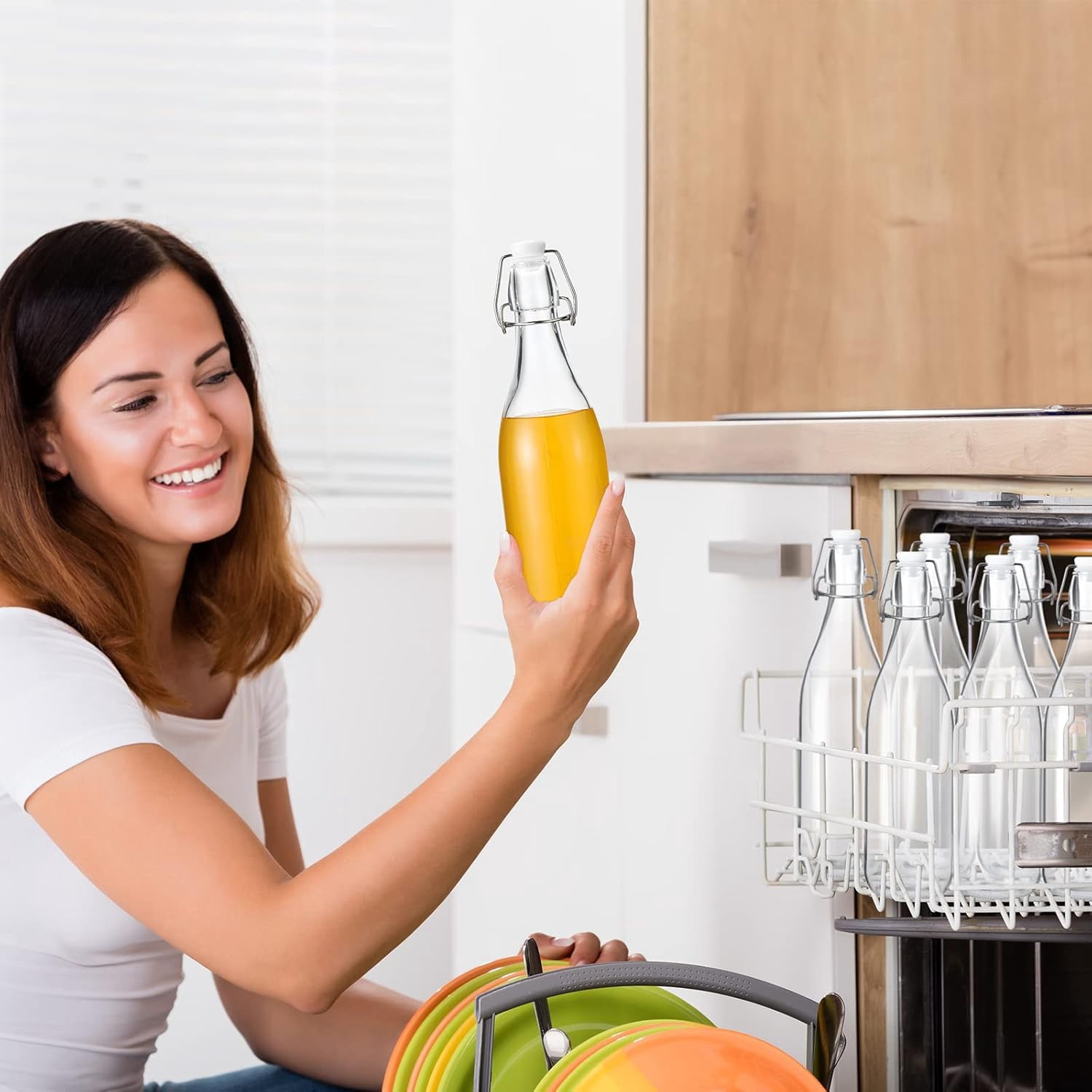 Swing Top Glass BottlesGlass Bottles with White Caps for Home Brewing Kombucha Homemade Juices Beer Water Oil Vinegar Soda Syrup Kefir Beverages