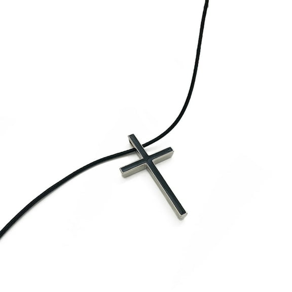 SYOONUU Cross Necklace Retro Design Cross Pendant Necklace Simple Leathers Cord Necklace