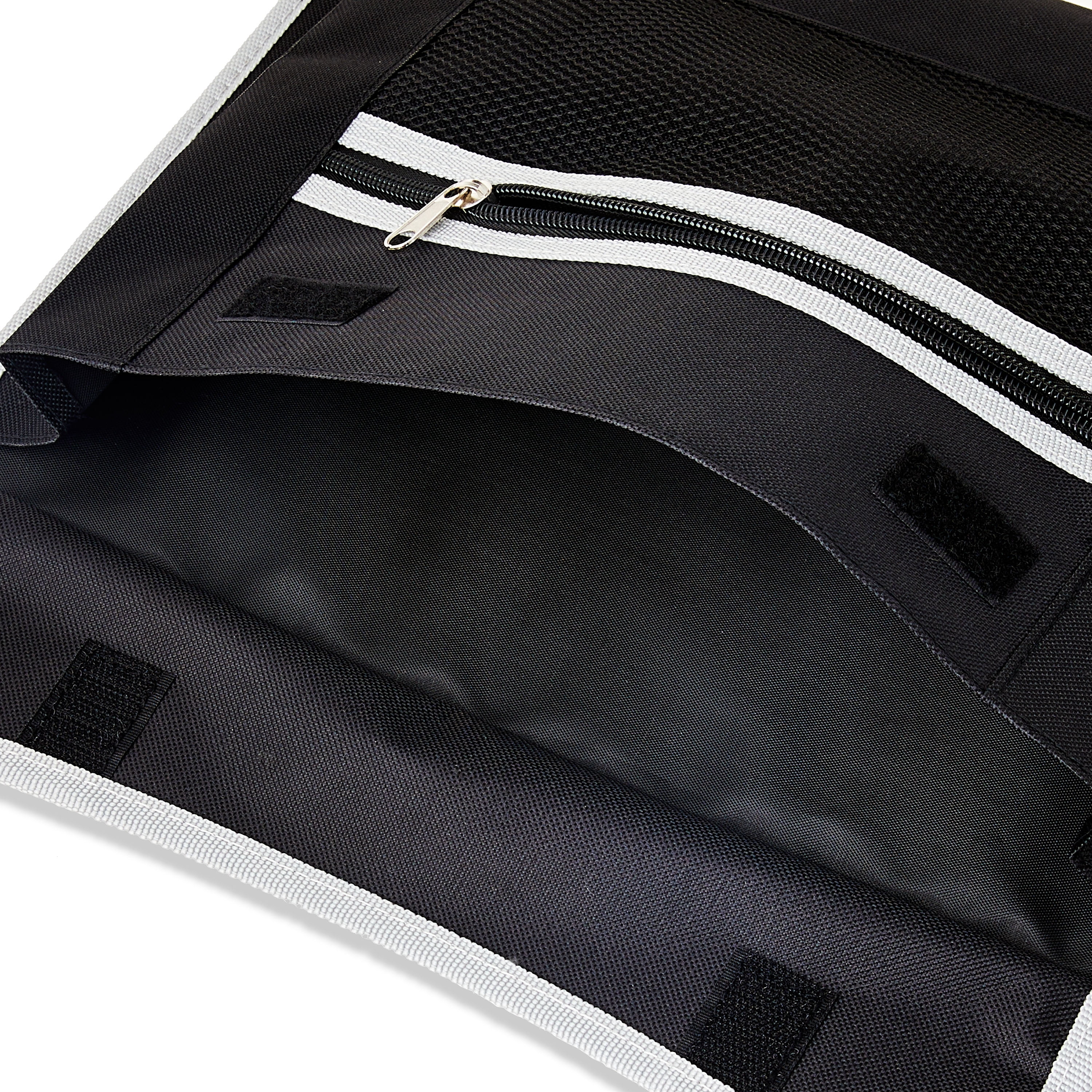 Pen+Gear Pocket Zipper Binder, 1.5”, Round Ring, 11.75” x 2” x 14” , Black