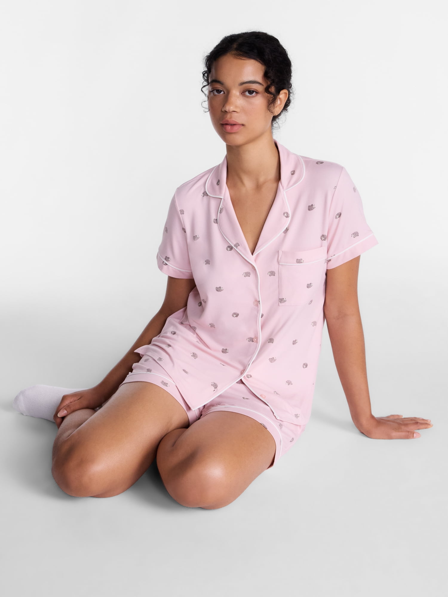 Joyspun Women’s Dreamy Soft Collection Notch Collar Knit Top and Boxer Shorts, 2-Piece Pajama Set, Sizes XS-3X
