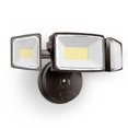 thumbnail image 1 of Foco LED Onforu de 80 W, 9000 lúmenes, para exteriores, con 3 cabezales IP66, 1 of 8