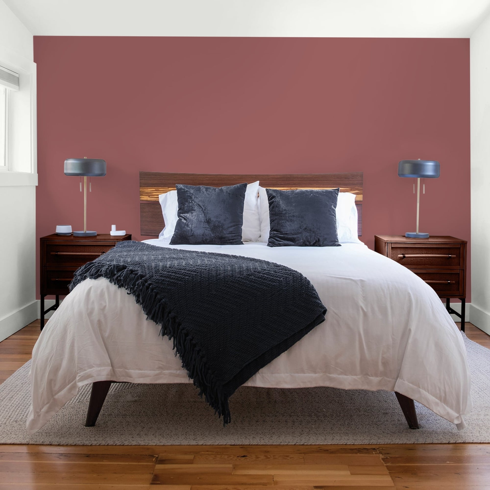 Glidden Spred Barn Door / Red, Flat Interior Paint with Primer, 1 Gallon