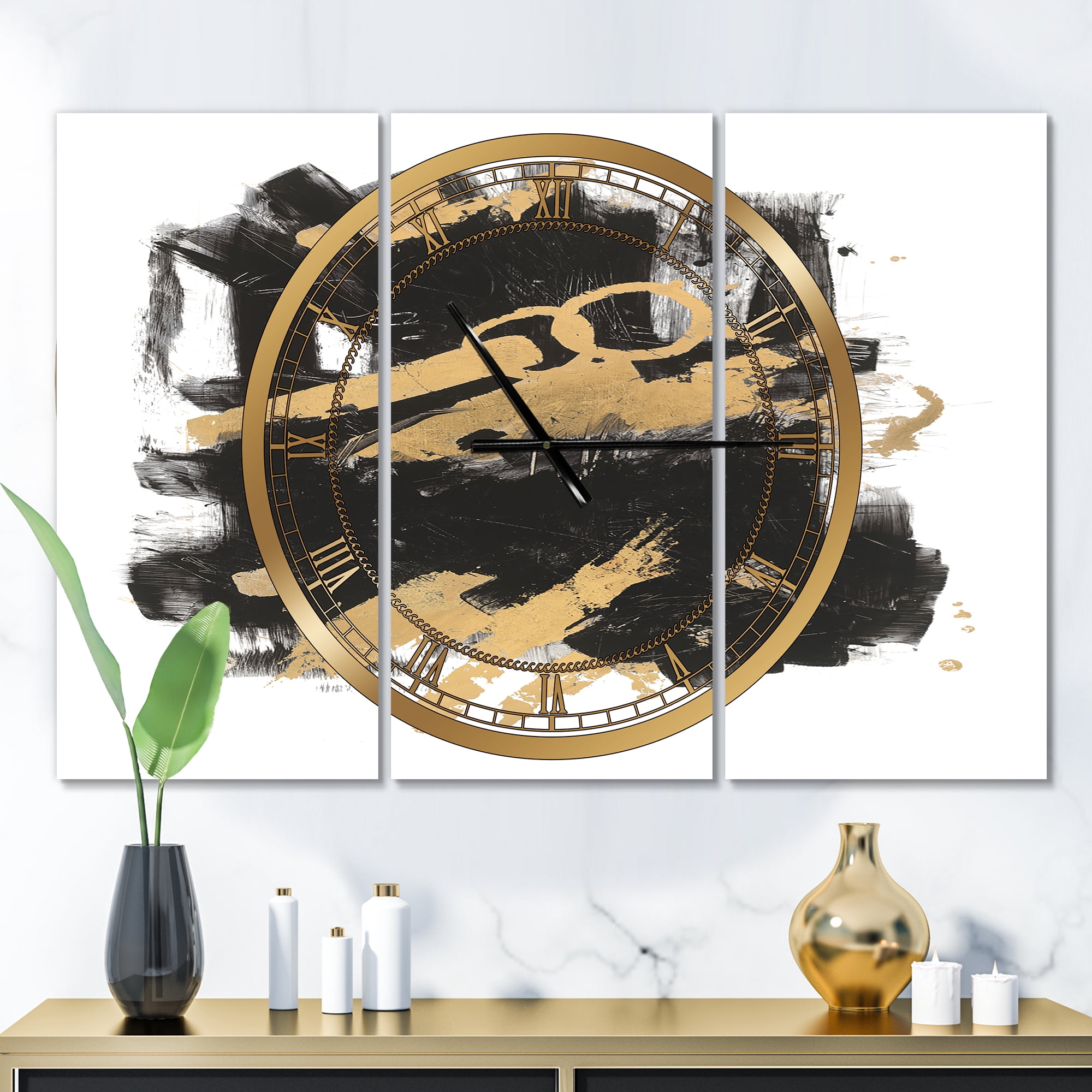 Designart 'Gold and Black drift I' Modern Wall Clock