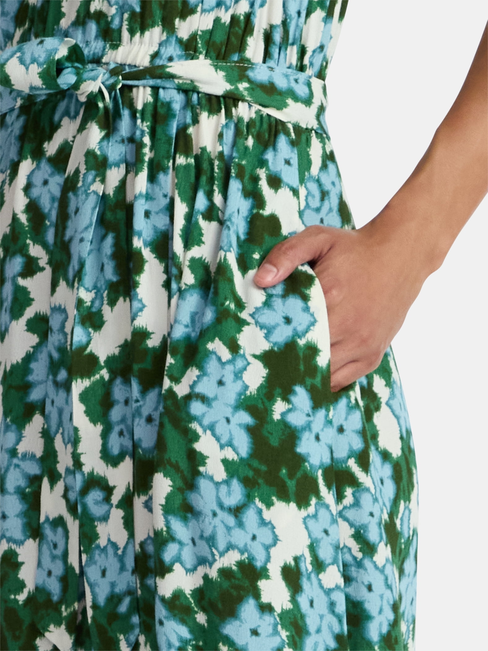 Time and Tru Women's and Women's Plus Ruffle Midi Dress with Flutter Sleeves, Sizes XS-4X
