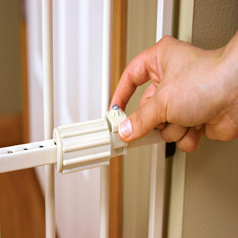 carlson expandable pet gate