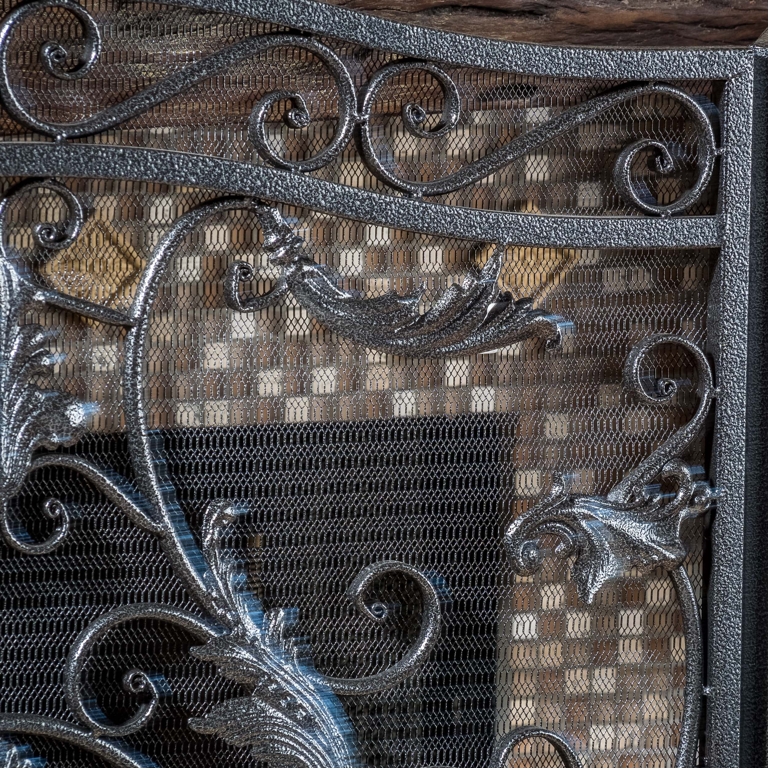 Noble House Waterbury Fireplace Screen,Silver