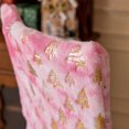 thumbnail image 4 of onlyliua Oferta Por Tiempo Limitado Nueva Funda para Silla con Peluches Navideños Rosas, Funda para Asiento de Restaurante con Copos de Nieve Dorados y Navideños, 4 of 6