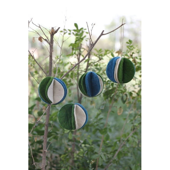 De Kulture Handmade Wool Felt Hanging Ball Flower Bauble, Set of 4 Eco Friendly Needle Felted Christmas Xmas Tree Decoration Stuffed Ornament