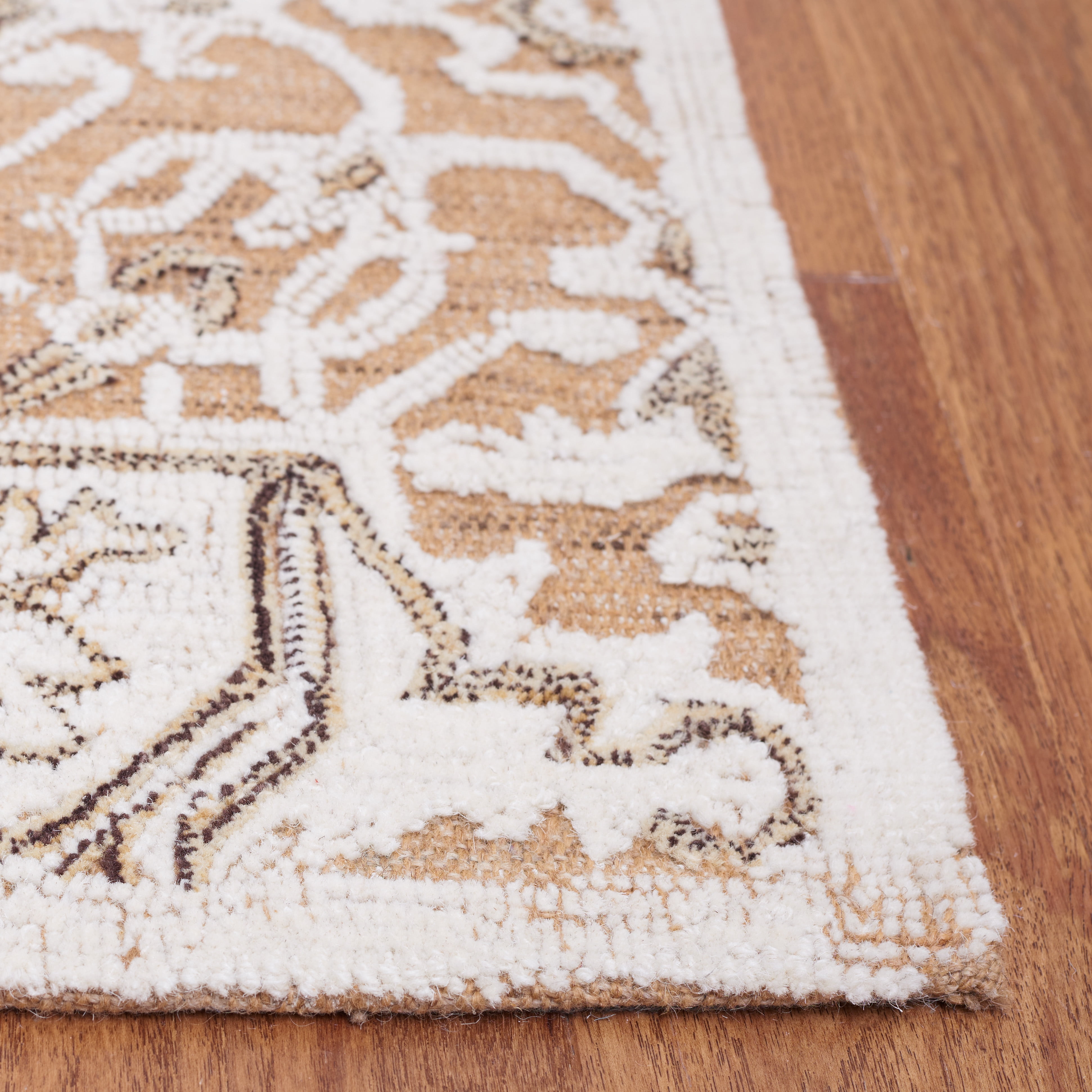 SAFAVIEH Trace Mia Medallion Area Rug, Gold/Ivory, 8' x 10'