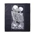 thumbnail image 1 of 1 tapiz de dormitorio para decoraciones de Halloween., 1 of 3