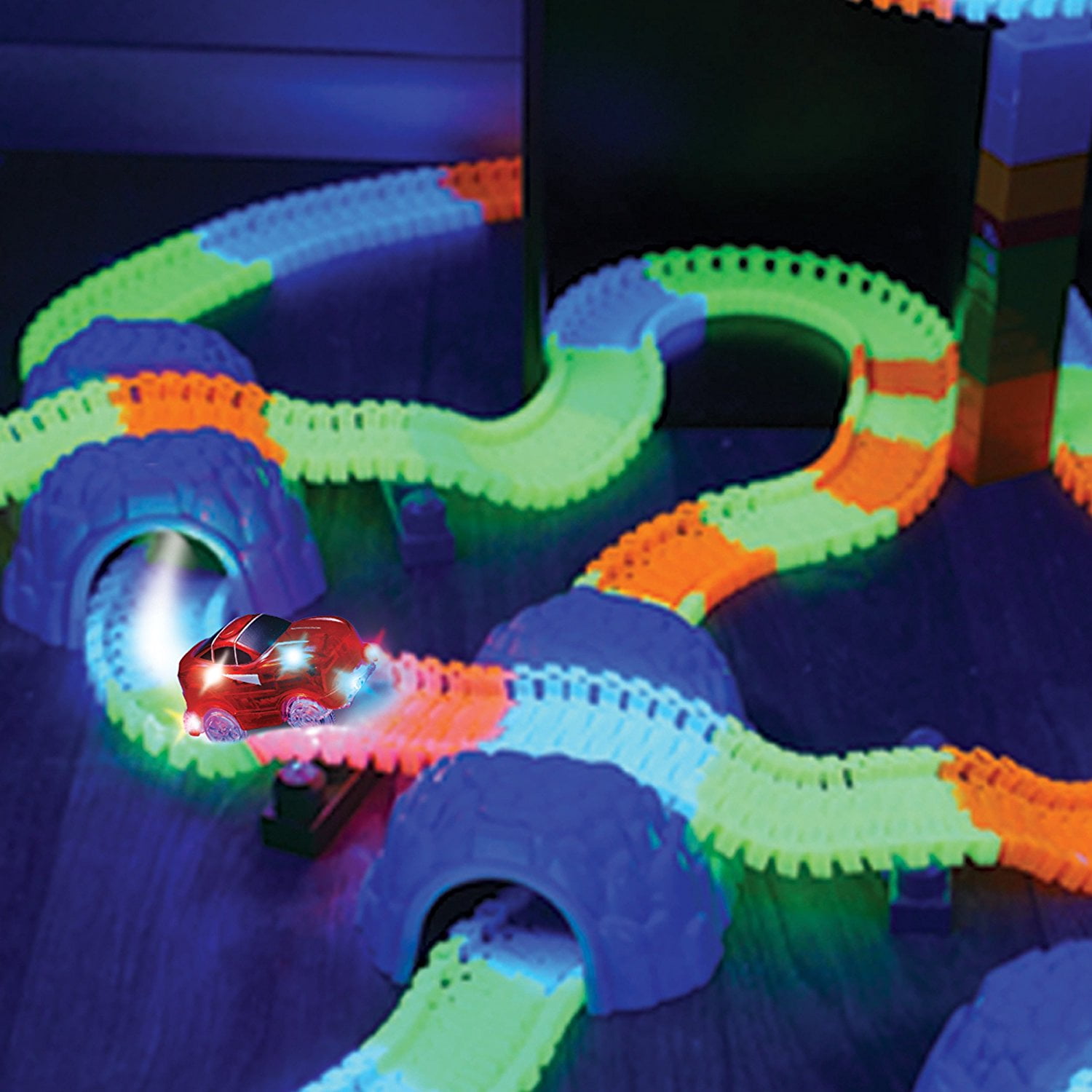 Ontel Magic Tracks The Amazing Racetrack That Can Bend Flex Glow 3 years up 