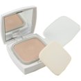 thumbnail image 2 of Almay Line Smoothing Compact Makeup, SPF 15, 0.35 oz., 2 of 9