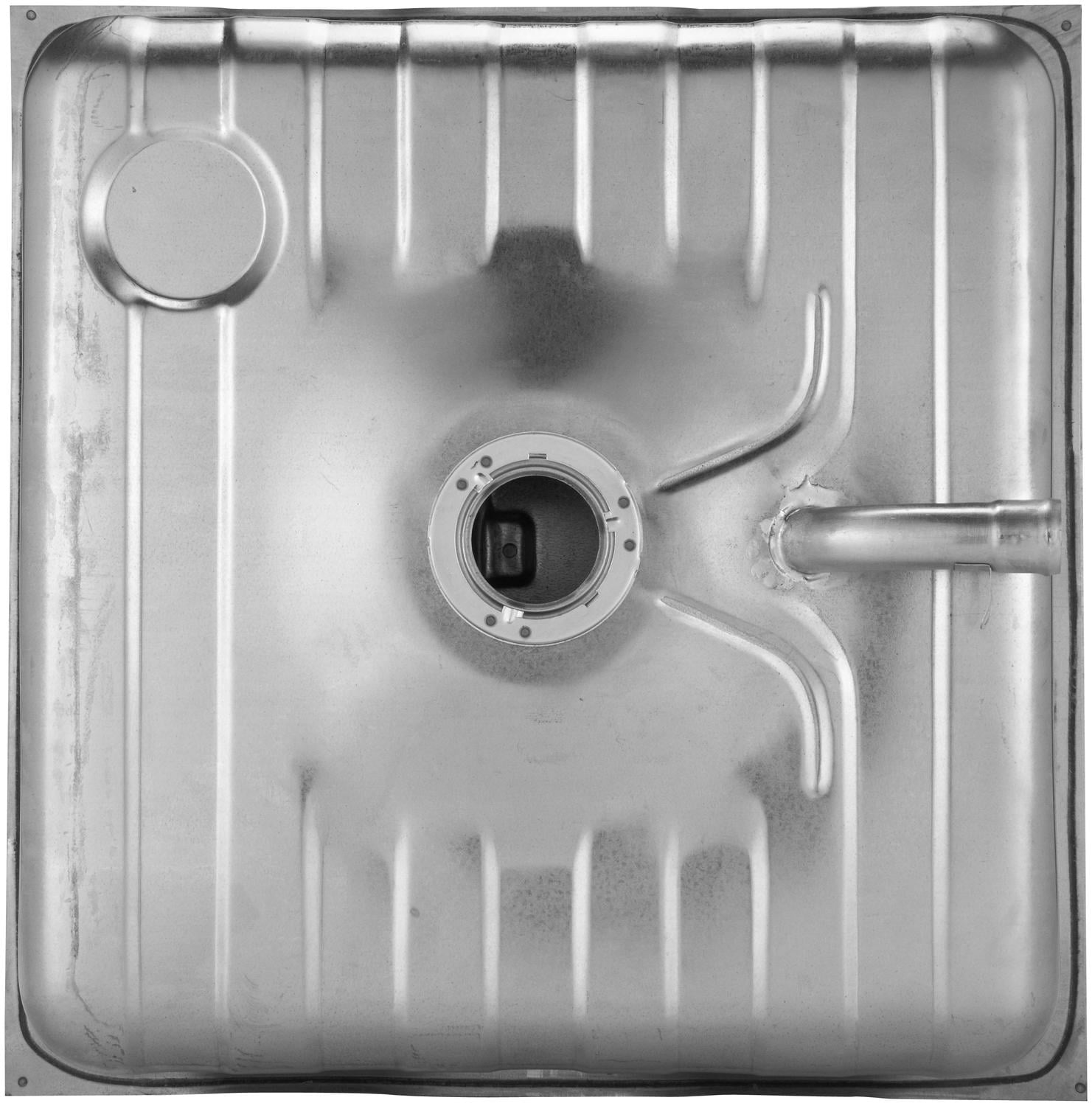 Spectra Premium GM15C Fuel Tank Fits select: 1987 CHEVROLET BLAZER, 1987 CHEVROLET SUBURBAN