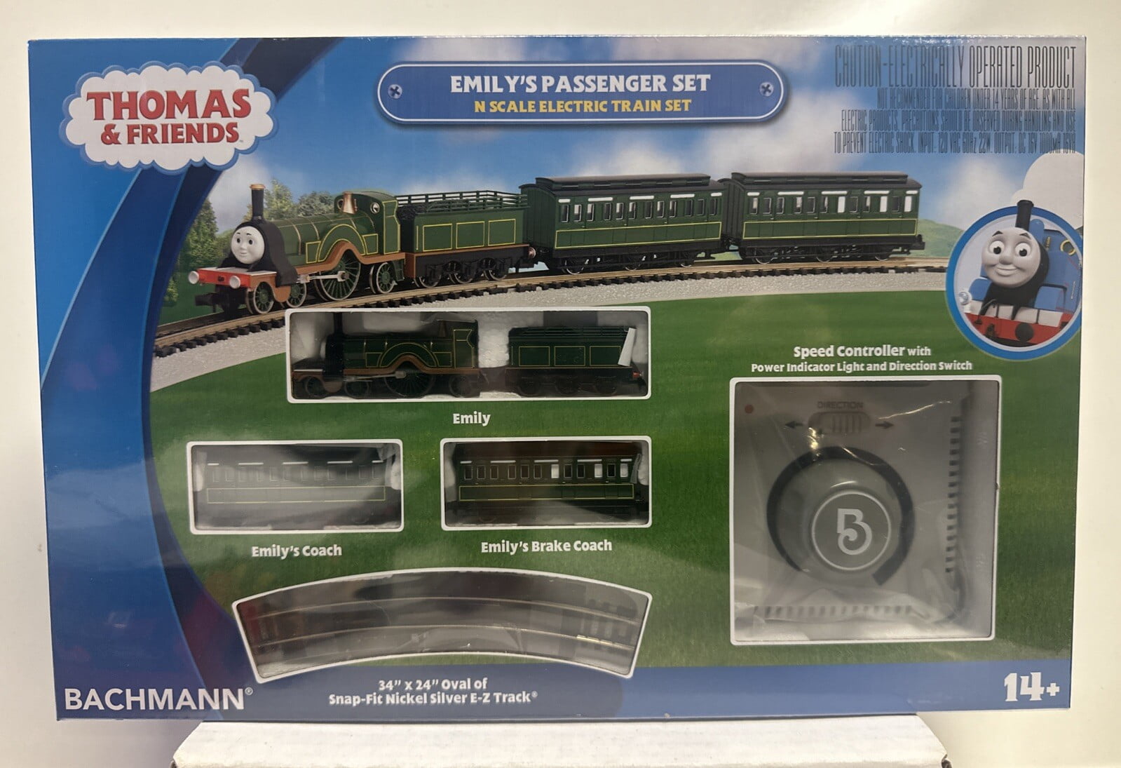 Bachmann Trains Pacific Flyer Electric Model Train Set, HO Scale